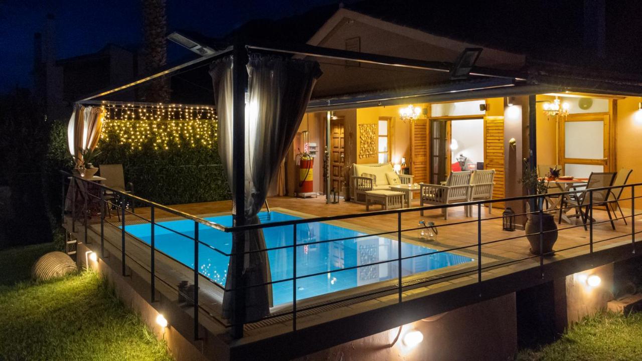 Cozy Small Smart Villa With Private Pool Mikri Mantineia קלמאטה מראה חיצוני תמונה