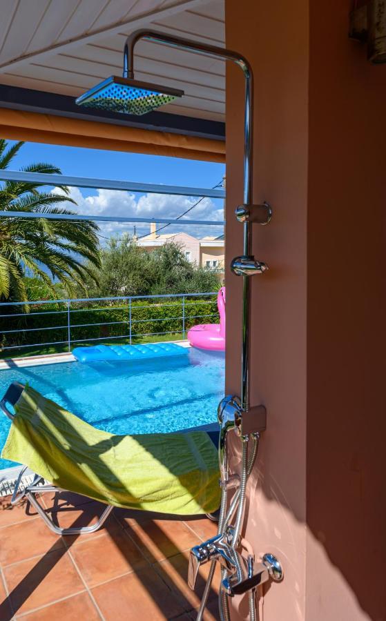 Cozy Small Smart Villa With Private Pool Mikri Mantineia קלמאטה מראה חיצוני תמונה