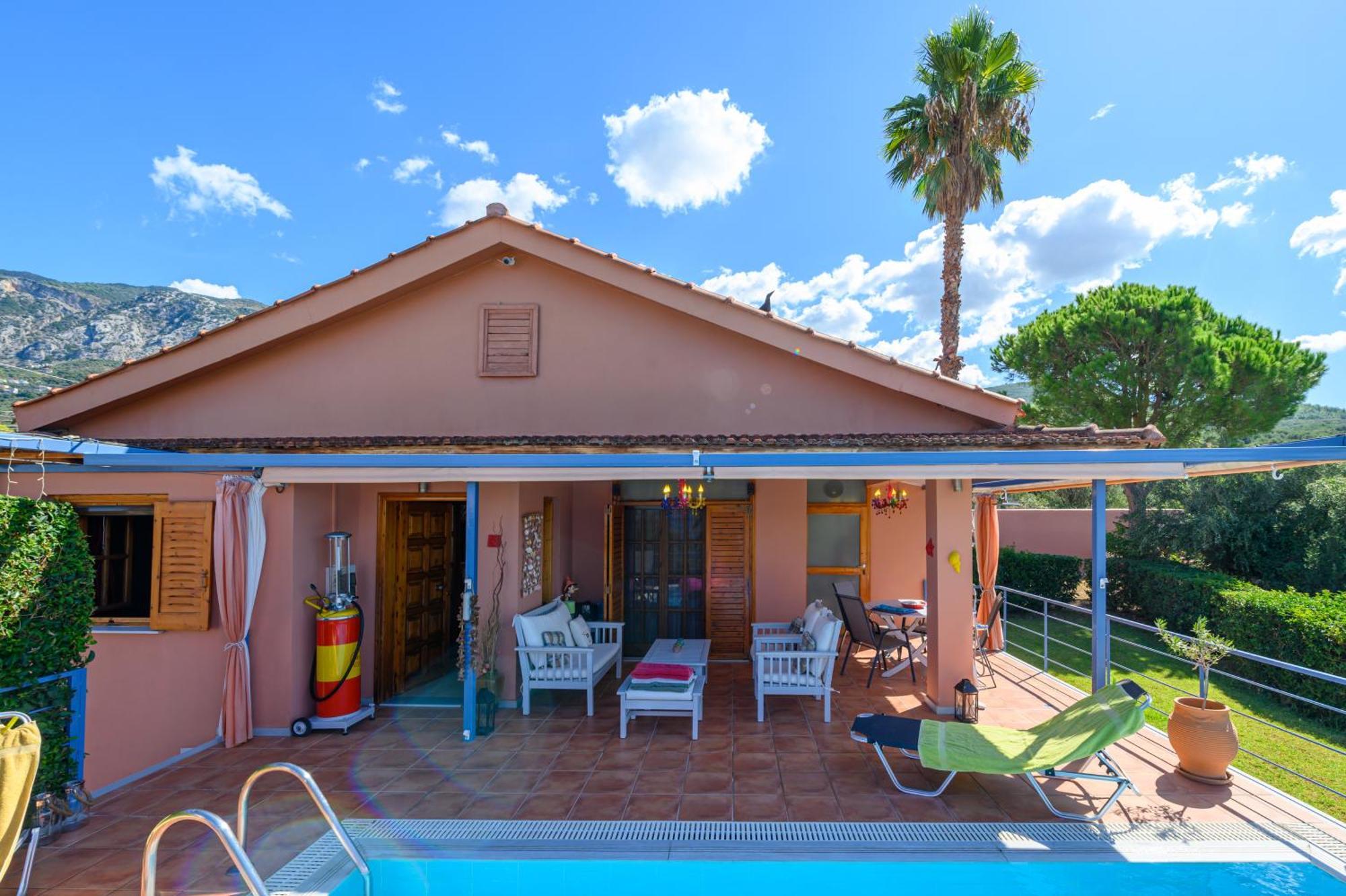 Cozy Small Smart Villa With Private Pool Mikri Mantineia קלמאטה מראה חיצוני תמונה